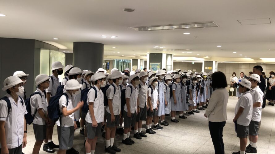 6年生　広島平和学習1日目　開校式