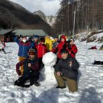 雪の学校　かんじき体験、雪遊びをしました