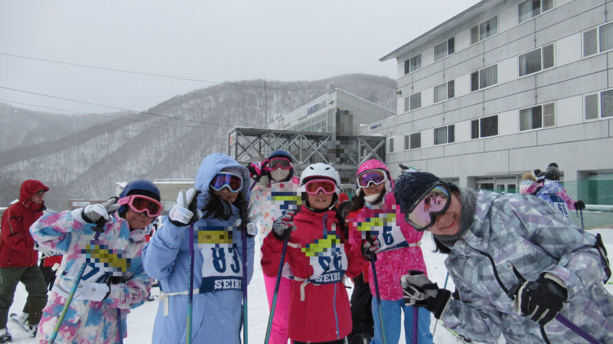 雪の学校　スキーレッスン1日目