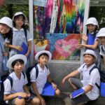 6年生広島平和学習　原爆の子の像の集い