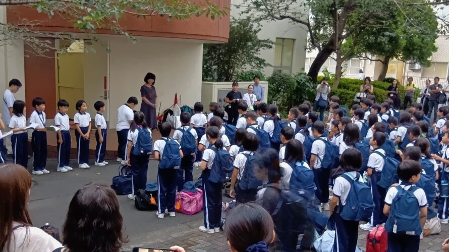 ３年生　富士林間学校　閉校式