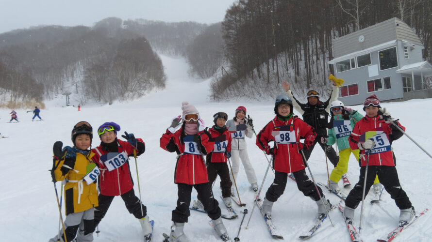 雪の学校　スキーレッスン1日目午後