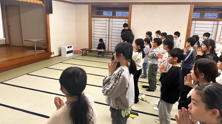 雪の学校　3日目朝会